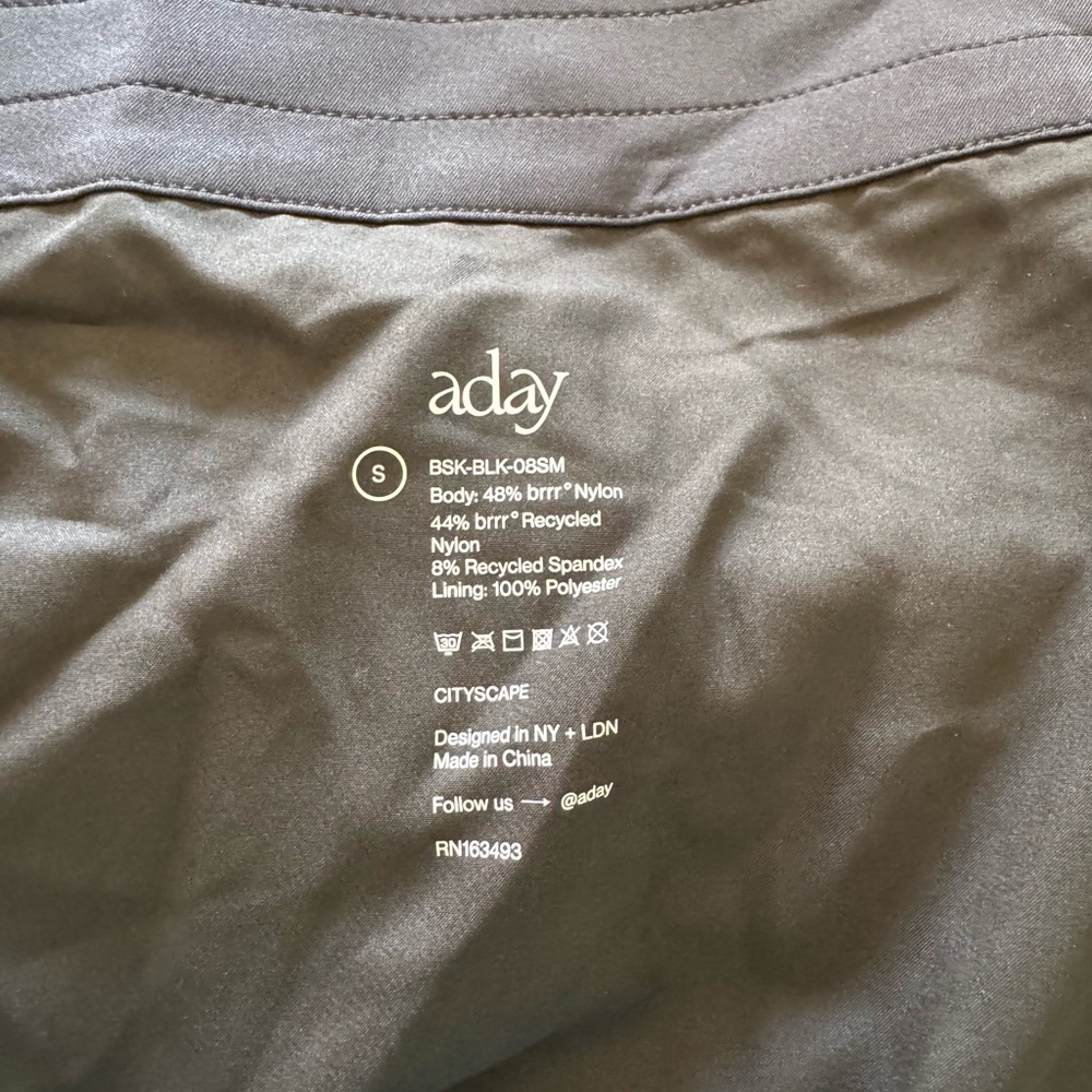 ADAY Cityscape Pencil Skirt - Picture 9 of 10